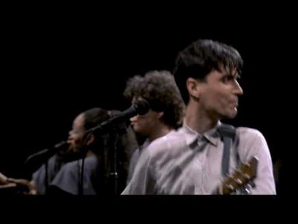 Talking Heads - Burning down the house LIVE 