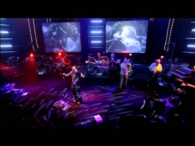 Radiohead - Life In A Glasshouse - Live on Jools (HD)