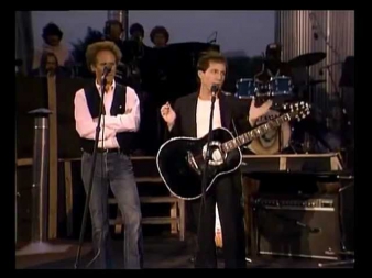 IN CONCERT '' SIMON AND GARFUNKEL '' LIVE IN CENTRAL PARK NEW YORK 1981