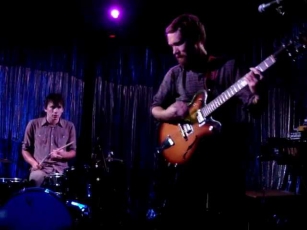 The Features - The Idea of Growing Old - Live @ The Satellite