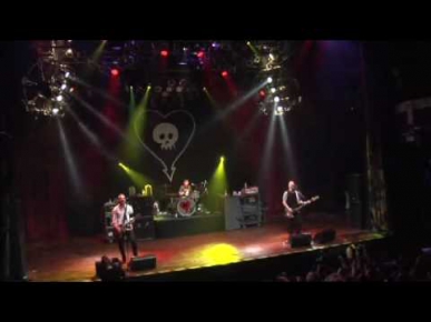 Alkaline Trio - I Found A Way Live 2008
