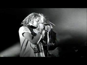 Alice In Chains - Love, Hate, Love (Live In Seattle '90) HD