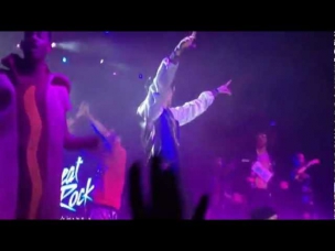 Live My Life & Partyrock Anthem - RedFoo BEATROCKING live [with Far East Movement & LMFAO]