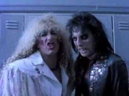 Twisted Sister - Be chrool to your scuel - 1985