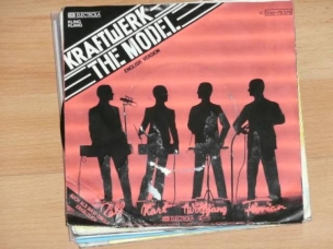 01 - Kraftwerk - Das Model 1978