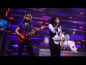 Escape The Fate - Gorgeous Nightmare (Live on Daily Habit) HD