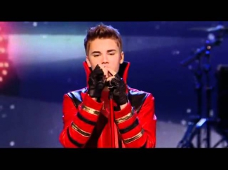 The X Factor - Justin Bieber - Mistletoe LIVE & HD  ( read description )