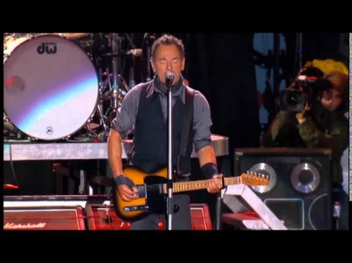 Bruce Springsteen - Death To My Hometown (Pro-Shot - March Madness Festival 2014)