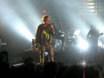 Massive Attack with Damon Albarn - Saturday Come Slow - Brixton 17/09/09