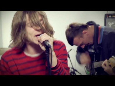 Cage the Elephant - Shake Me Down live - Virgin Red Room