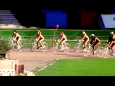 Queen - Bicycle Race (Official Video)