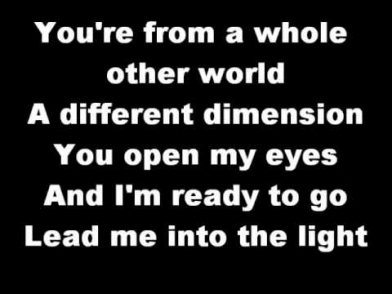 Katy Perry E.T. (kiss me) with lyrics