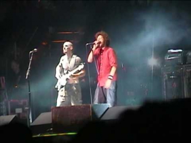 Rage Against The Machine - Ashes In The Fall (Live in Chicago 2008)
